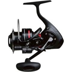 Apia Ventura 3012 Lunker Custom 11+1BB Spin Makine